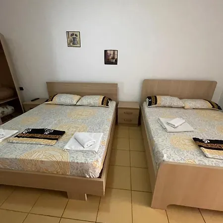 Guest house Petro Dhermi